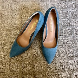 Dream Pairs heels, new size 6